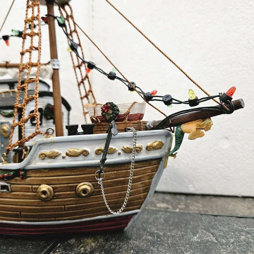 Carole Towne Seafarer Christmas Ship •Nautical Village Boat •Dual Power 2002